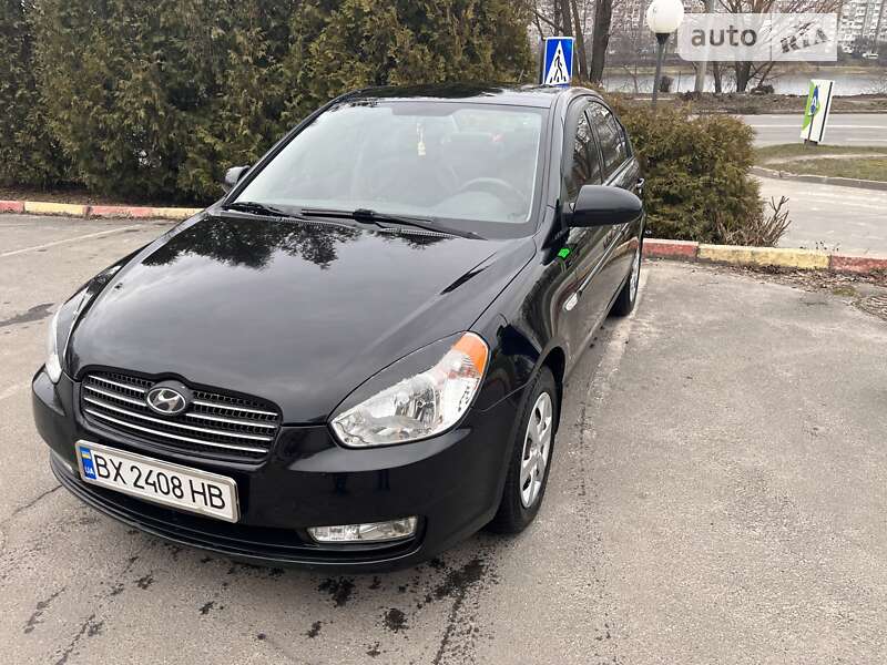 2009 hyundai accent