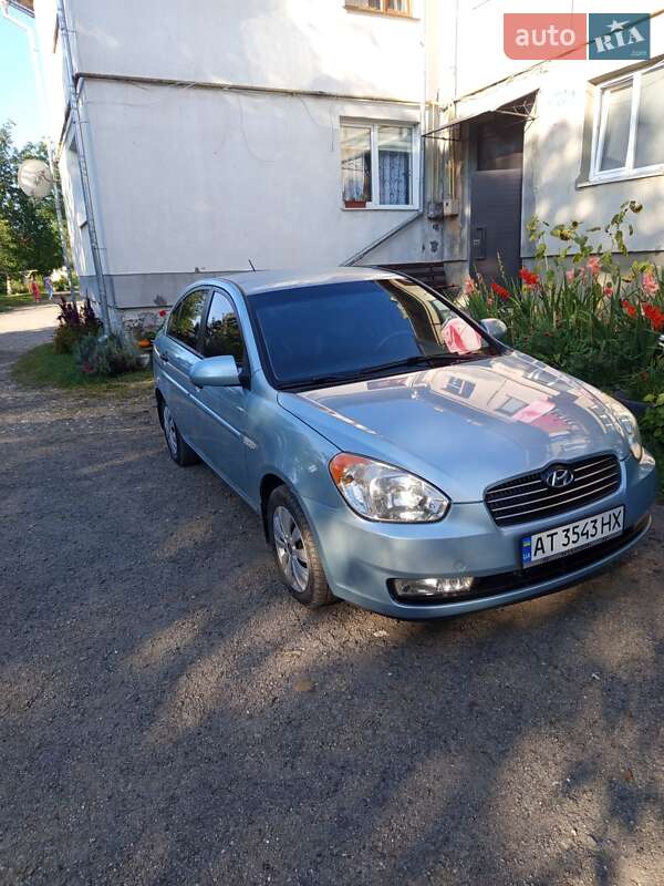 2008 hyundai accent