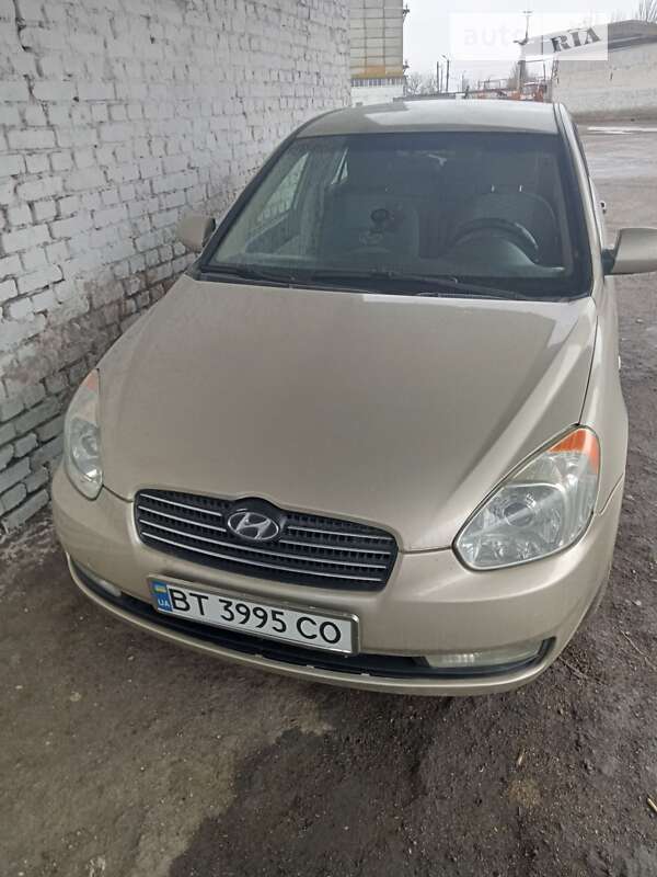 2008 hyundai accent