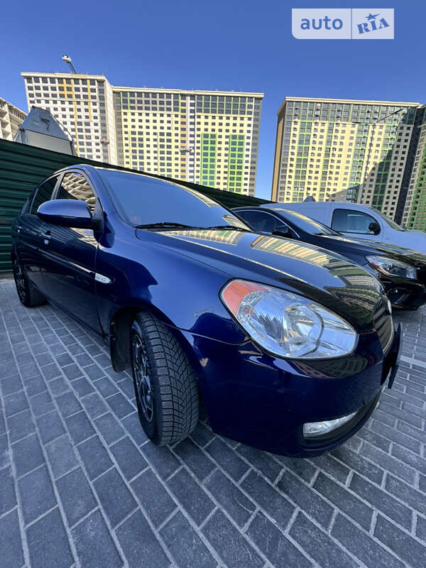 2008 hyundai accent