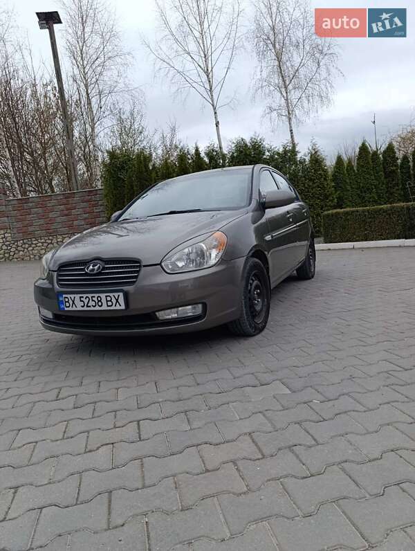 2008 hyundai accent