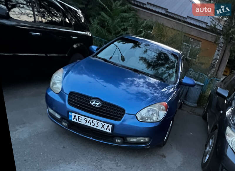 2008 hyundai accent