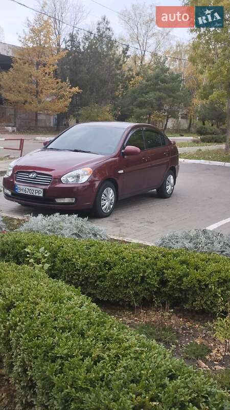 2008 hyundai accent