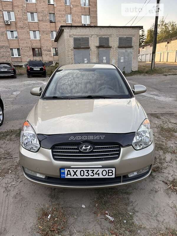 2008 hyundai accent