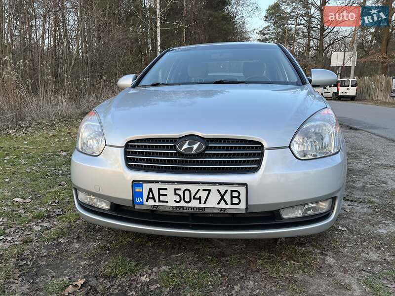 2008 hyundai accent
