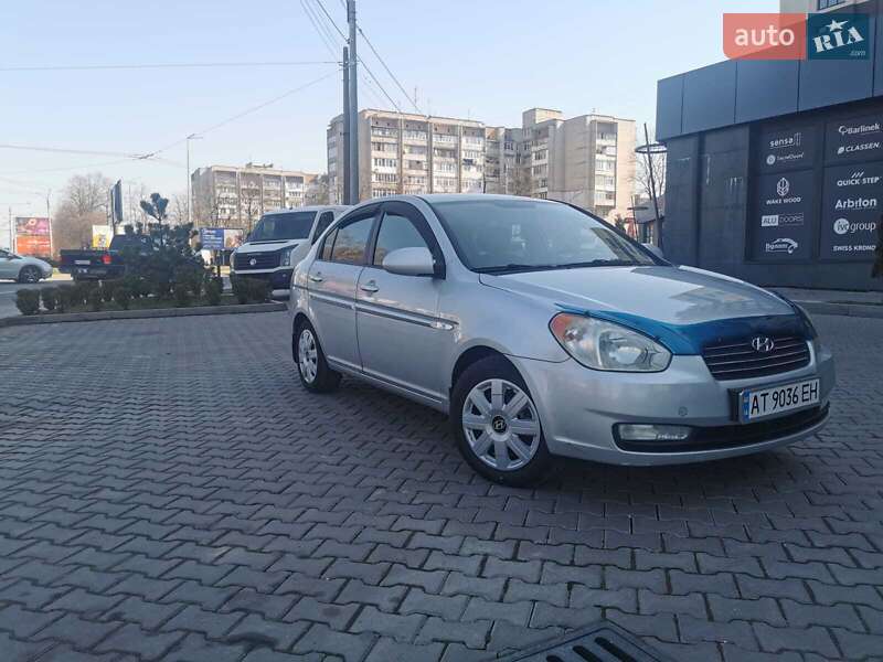 2008 hyundai accent