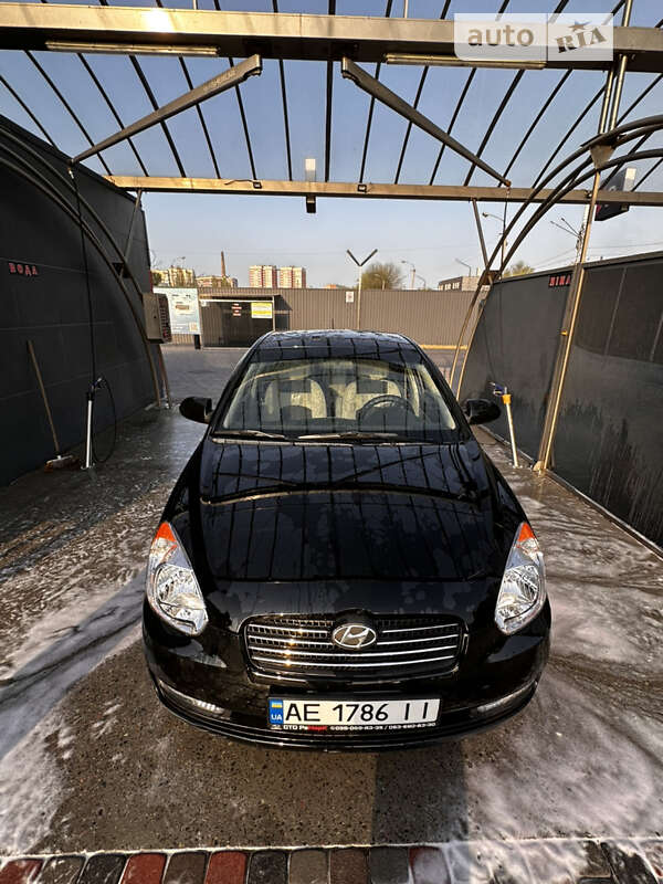 2008 hyundai accent