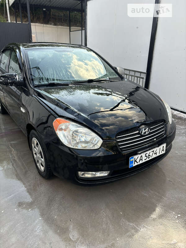 2008 hyundai accent