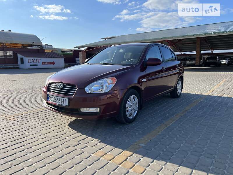 2008 hyundai accent