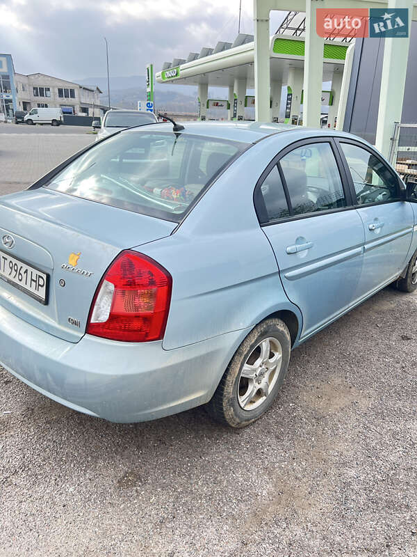 2008 hyundai accent
