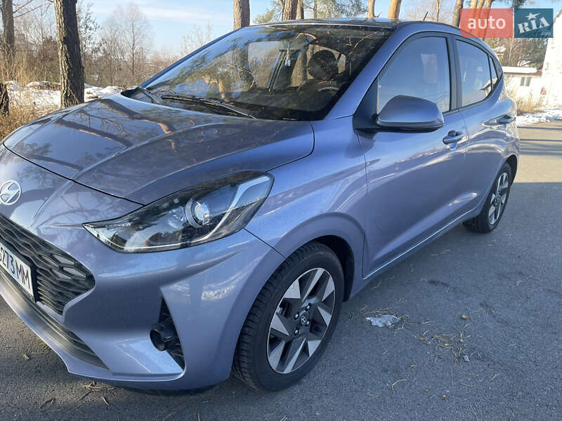 2023 hyundai i10