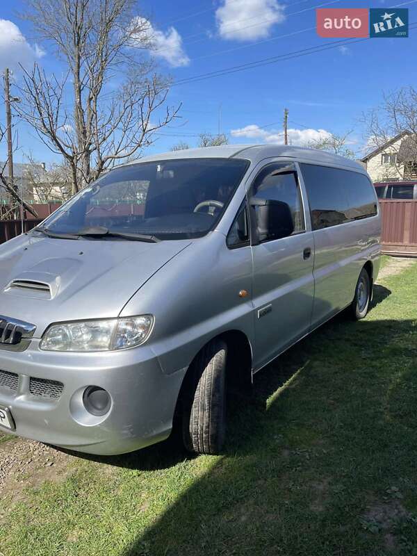 2007 hyundai h-1