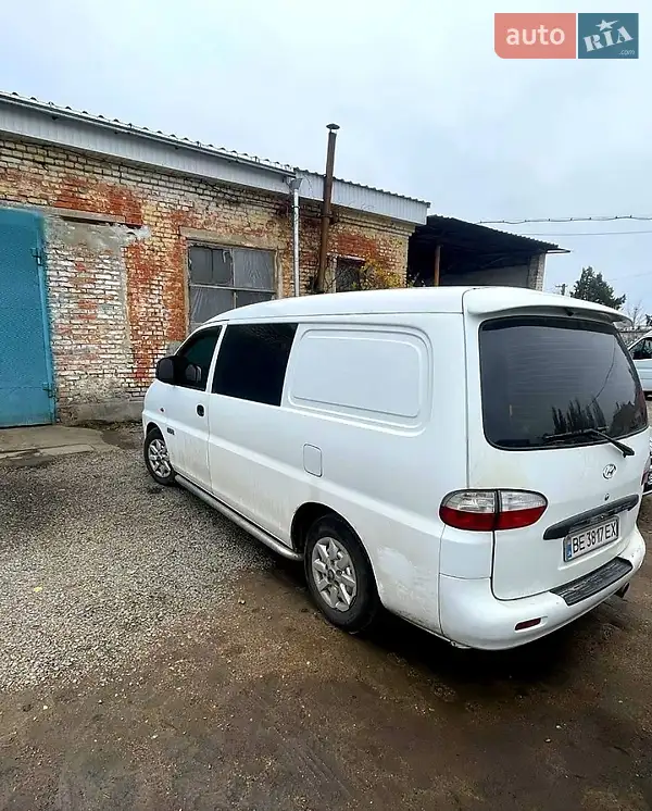 2007 hyundai h-1