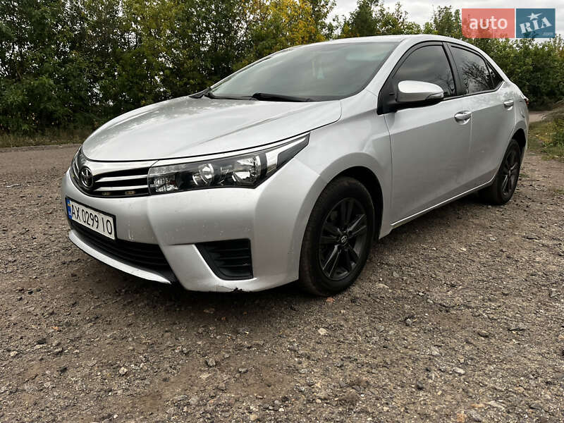2016 toyota corolla