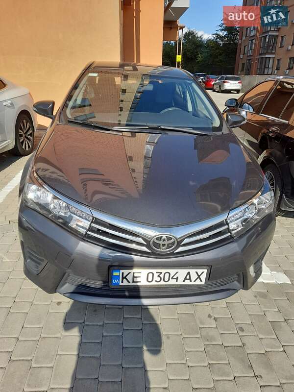 2016 toyota corolla