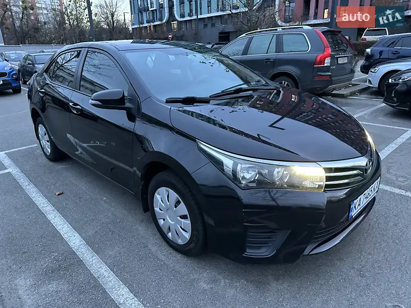 2014 toyota corolla