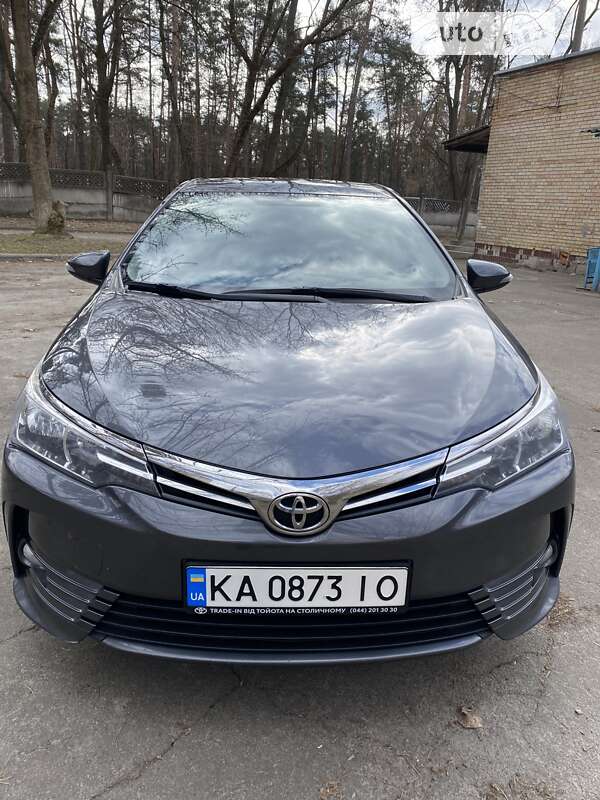 2016 toyota corolla