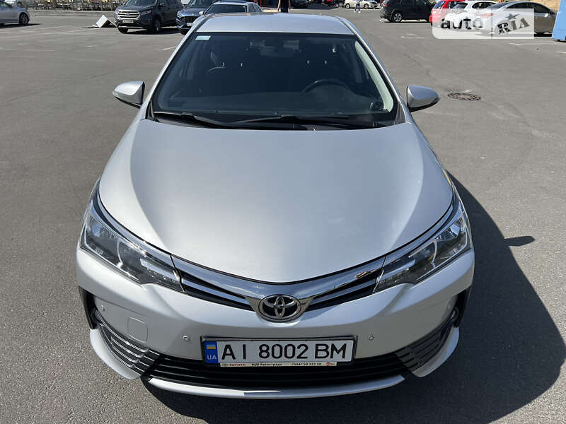 2017 toyota corolla