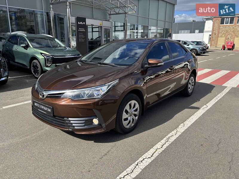 2017 toyota corolla