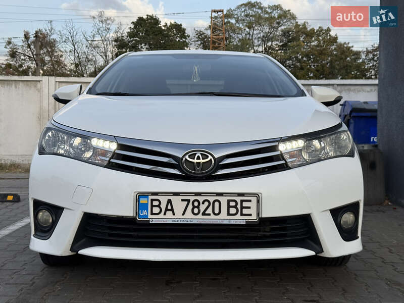 2016 toyota corolla