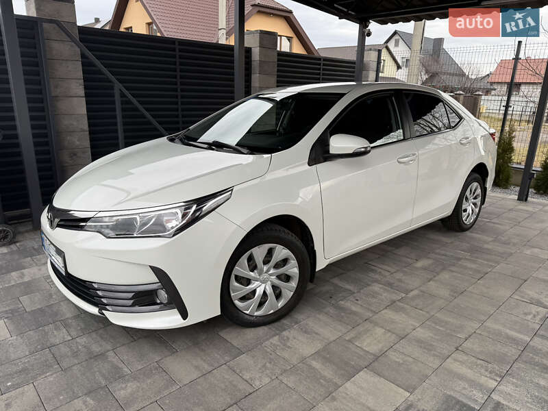 2016 toyota corolla