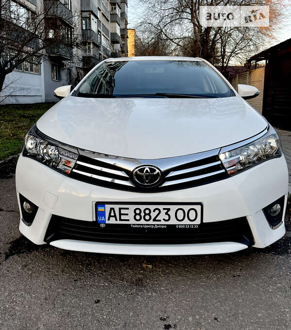 2016 toyota corolla