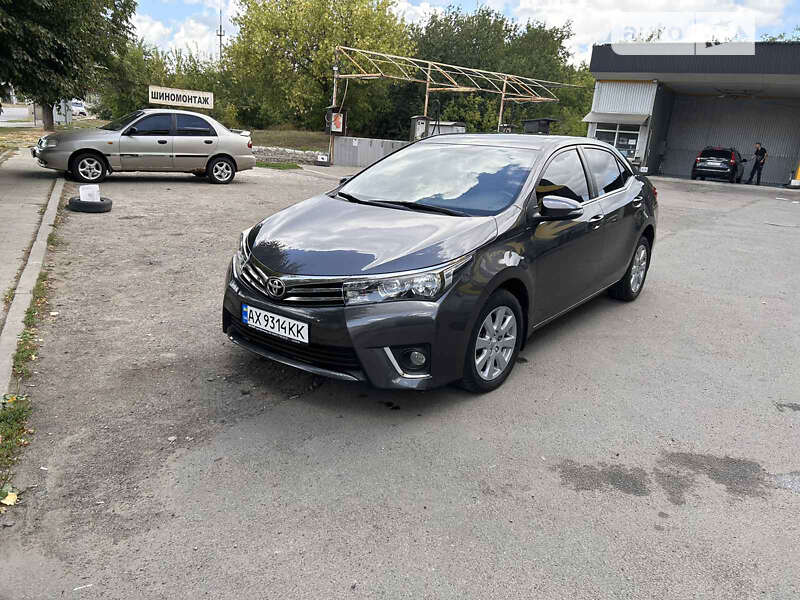 2016 toyota corolla