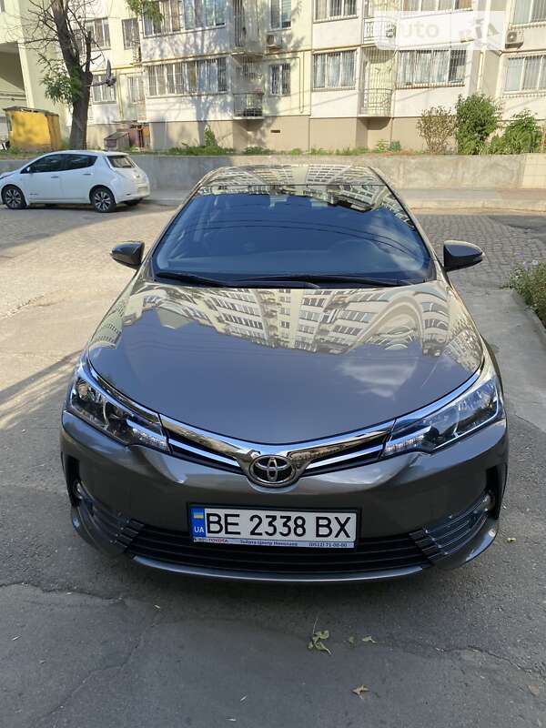 2017 toyota corolla