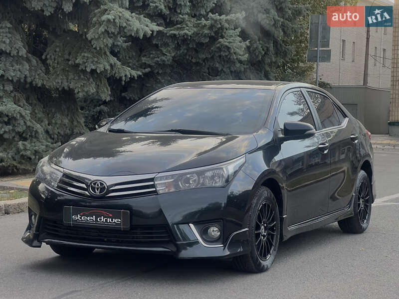 2014 toyota corolla