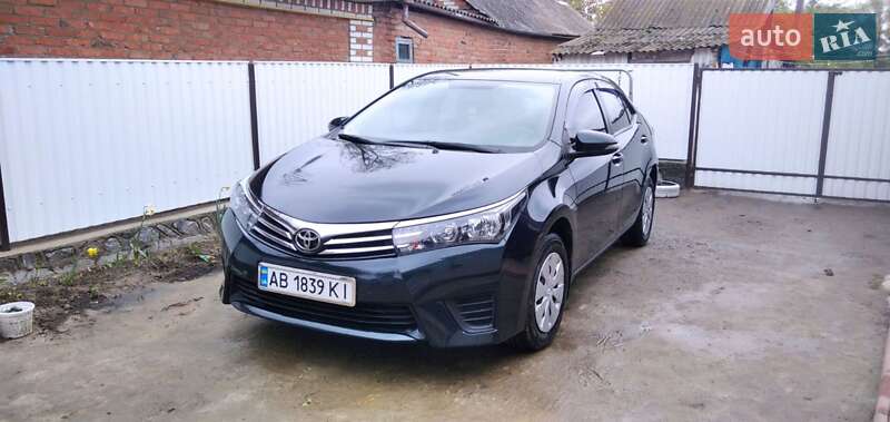 2013 toyota corolla