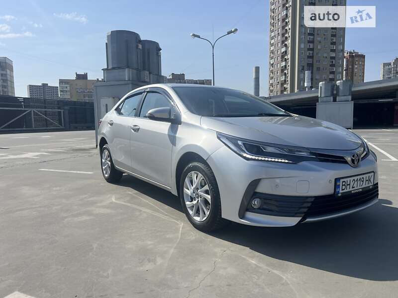 2017 toyota corolla
