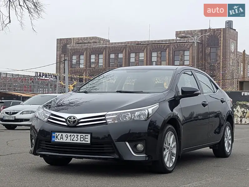 2013 toyota corolla