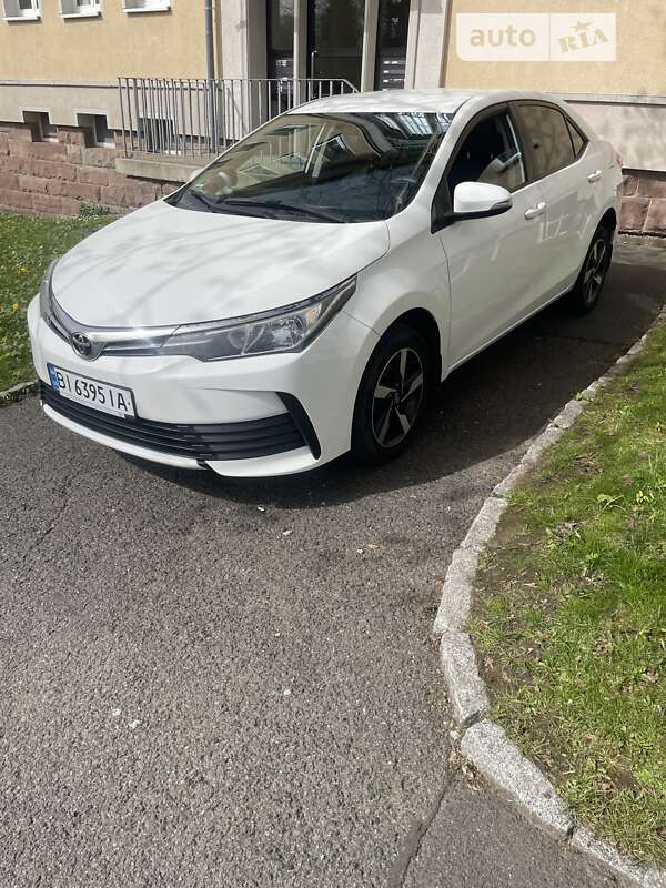 2016 toyota corolla