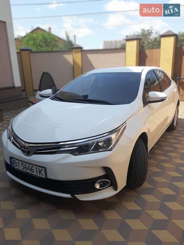 2017 toyota corolla