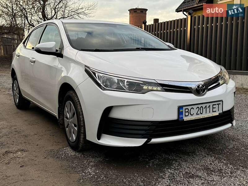 2016 toyota corolla