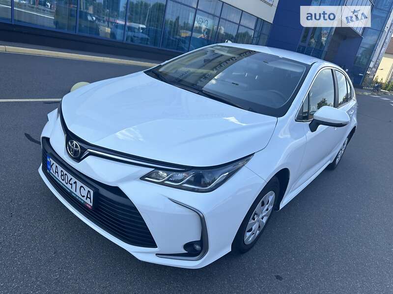 2021 toyota corolla