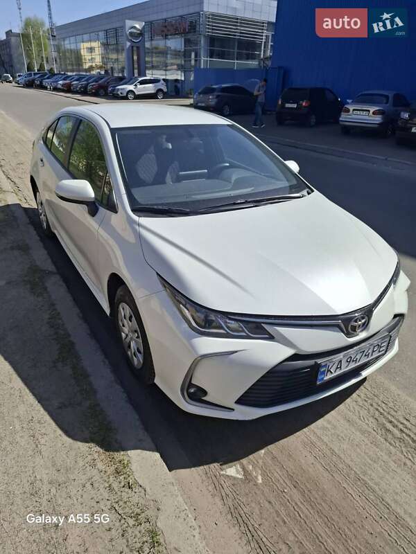 2021 toyota corolla