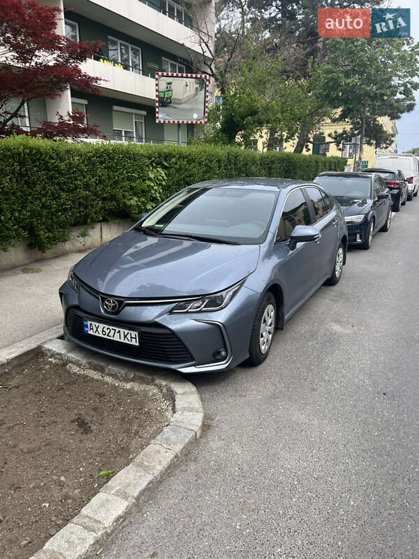 2021 toyota corolla