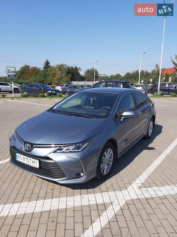 2022 toyota corolla
