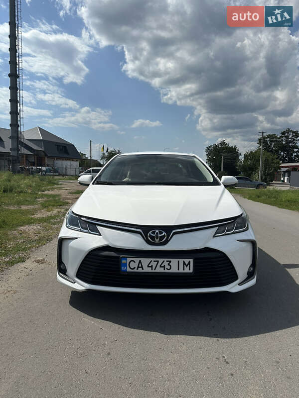 2019 toyota corolla