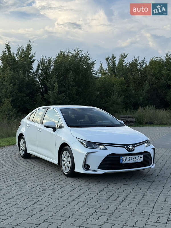 2020 toyota corolla