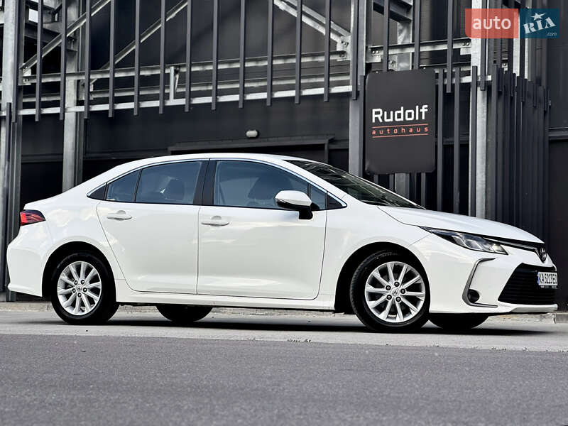 2019 toyota corolla