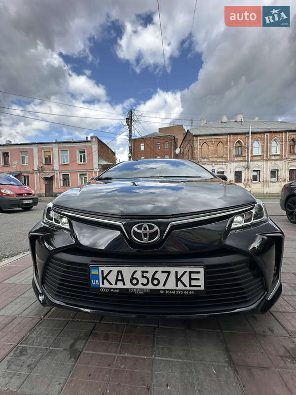 2019 toyota corolla