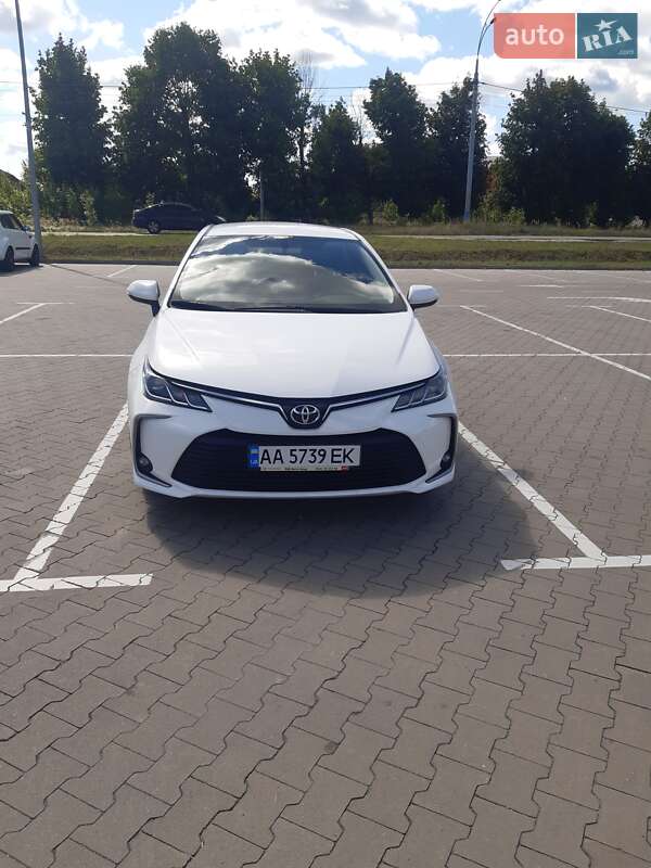 2019 toyota corolla