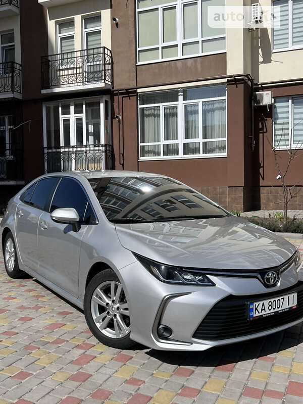 2019 toyota corolla