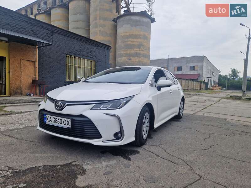 2020 toyota corolla