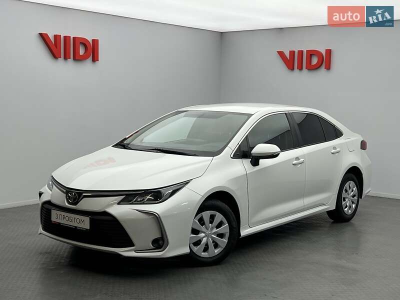 2021 toyota corolla