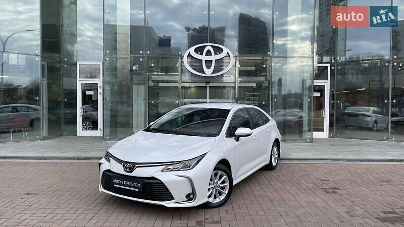 2022 toyota corolla
