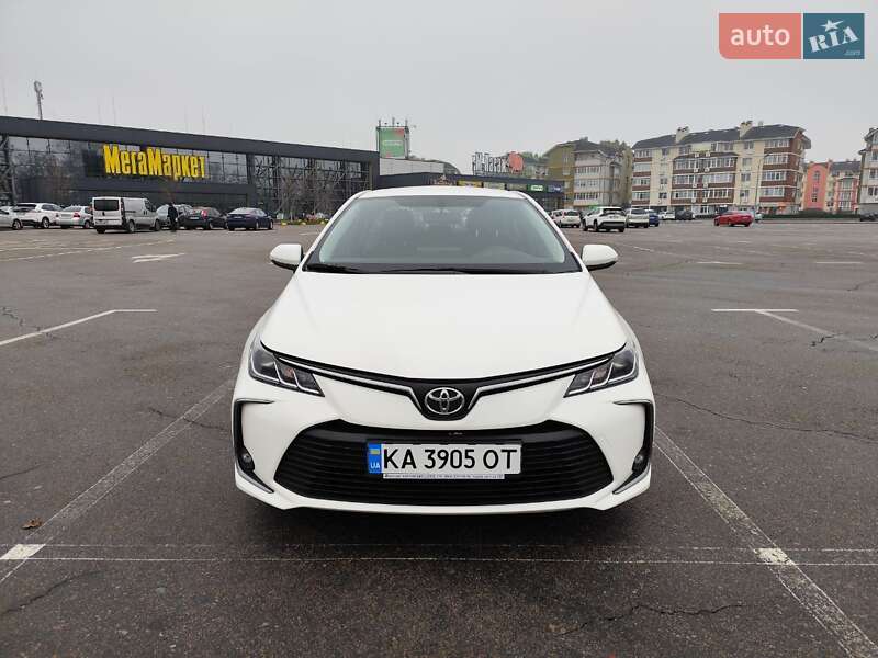 2020 toyota corolla