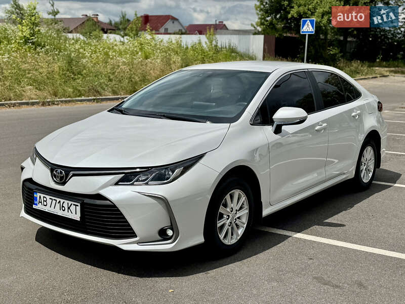 2022 toyota corolla